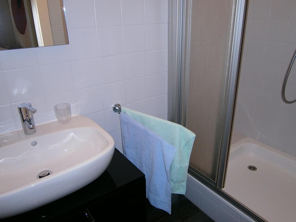 Atriumhof Apartment รุสท์ ภายนอก รูปภาพ