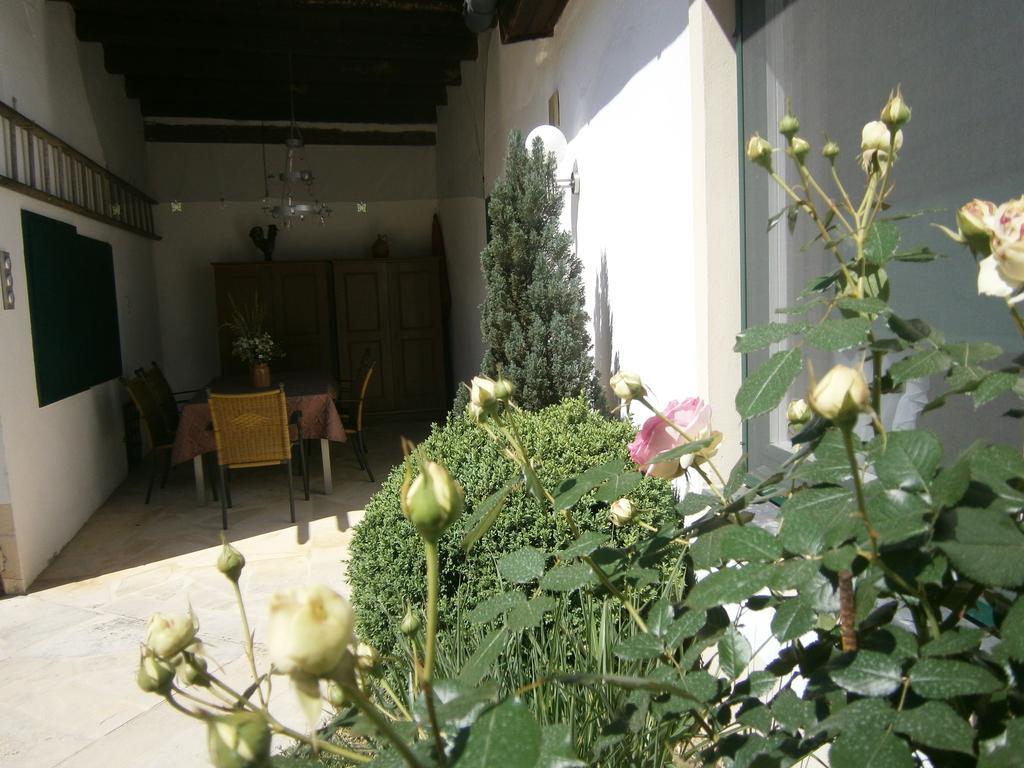Atriumhof Apartment รุสท์ ภายนอก รูปภาพ