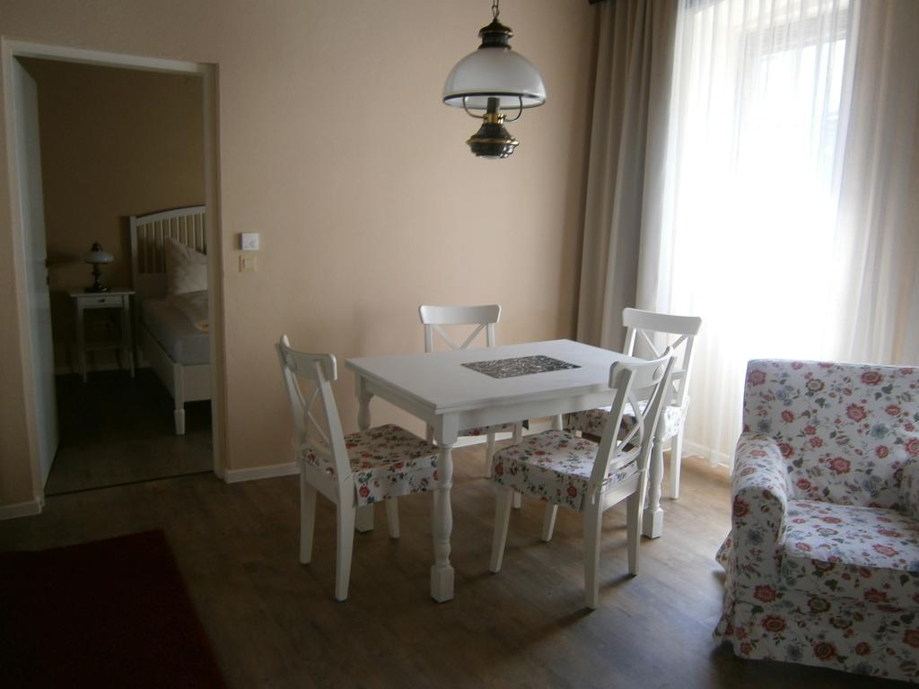Atriumhof Apartment รุสท์ ภายนอก รูปภาพ