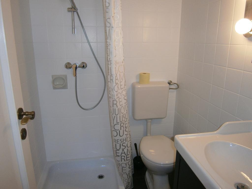 Atriumhof Apartment รุสท์ ภายนอก รูปภาพ