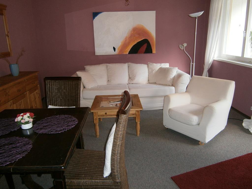 Atriumhof Apartment รุสท์ ภายนอก รูปภาพ
