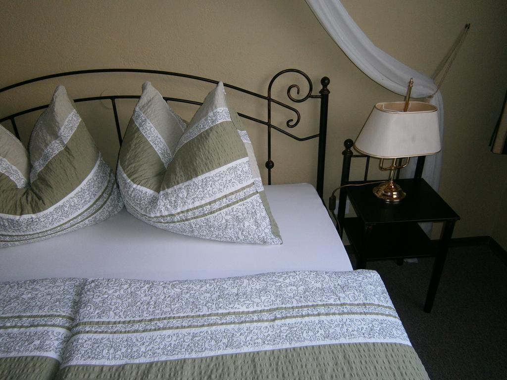 Atriumhof Apartment รุสท์ ภายนอก รูปภาพ