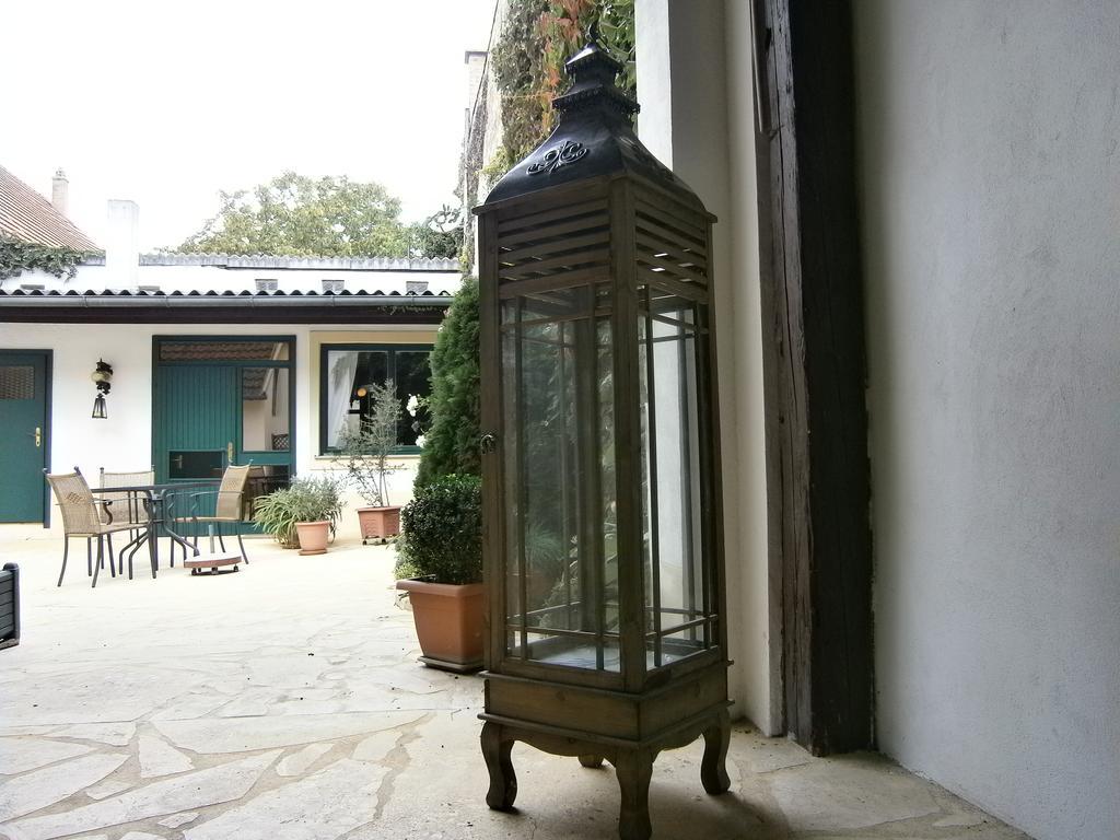 Atriumhof Apartment รุสท์ ภายนอก รูปภาพ